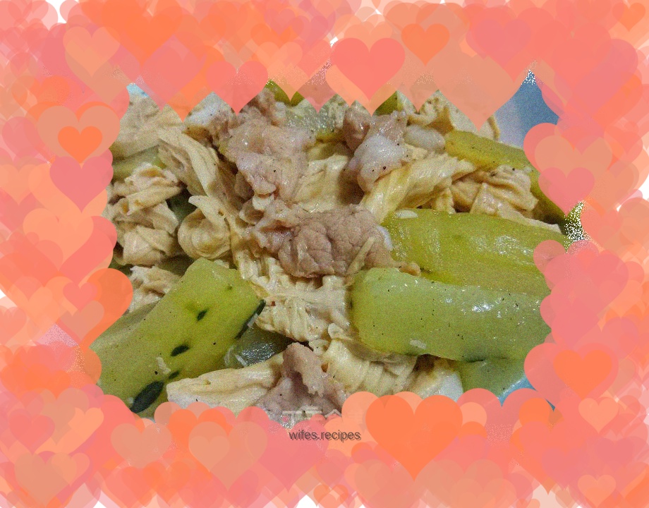 Braised yuba with cucumber and lean meat