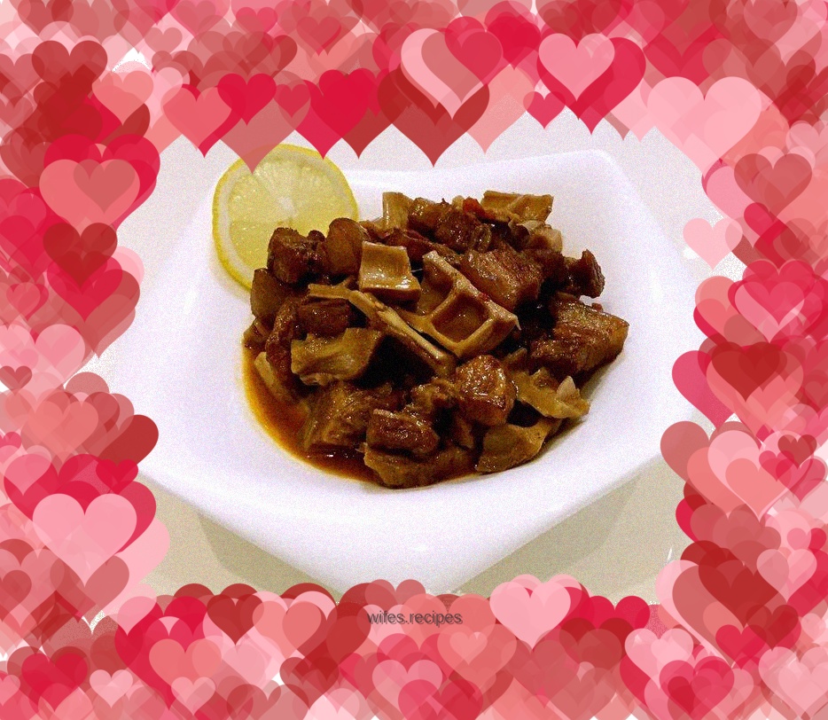 Braised pork with dried bamboo shoots