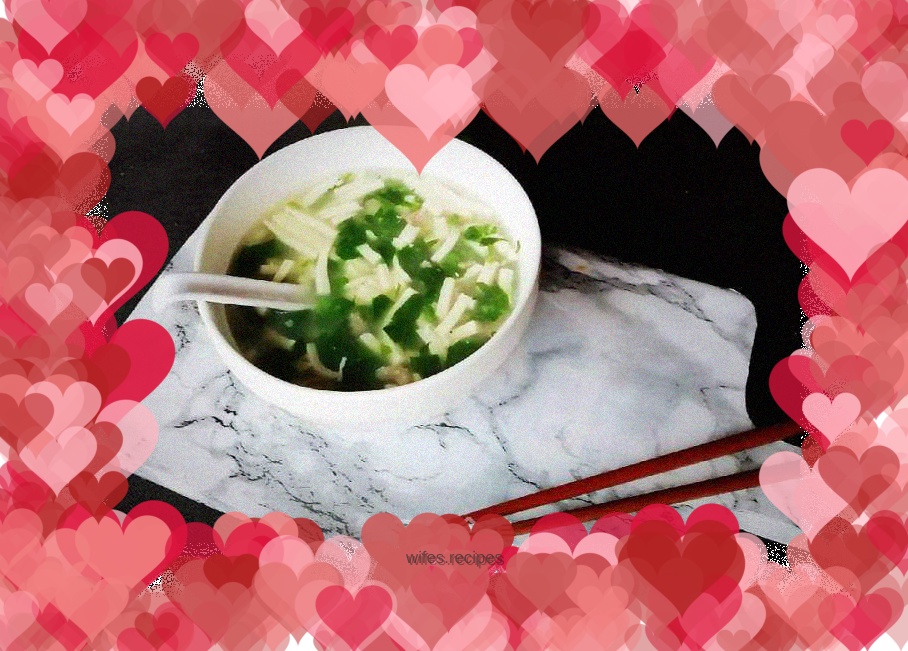 Shepherd's purse minced meat and tofu soup