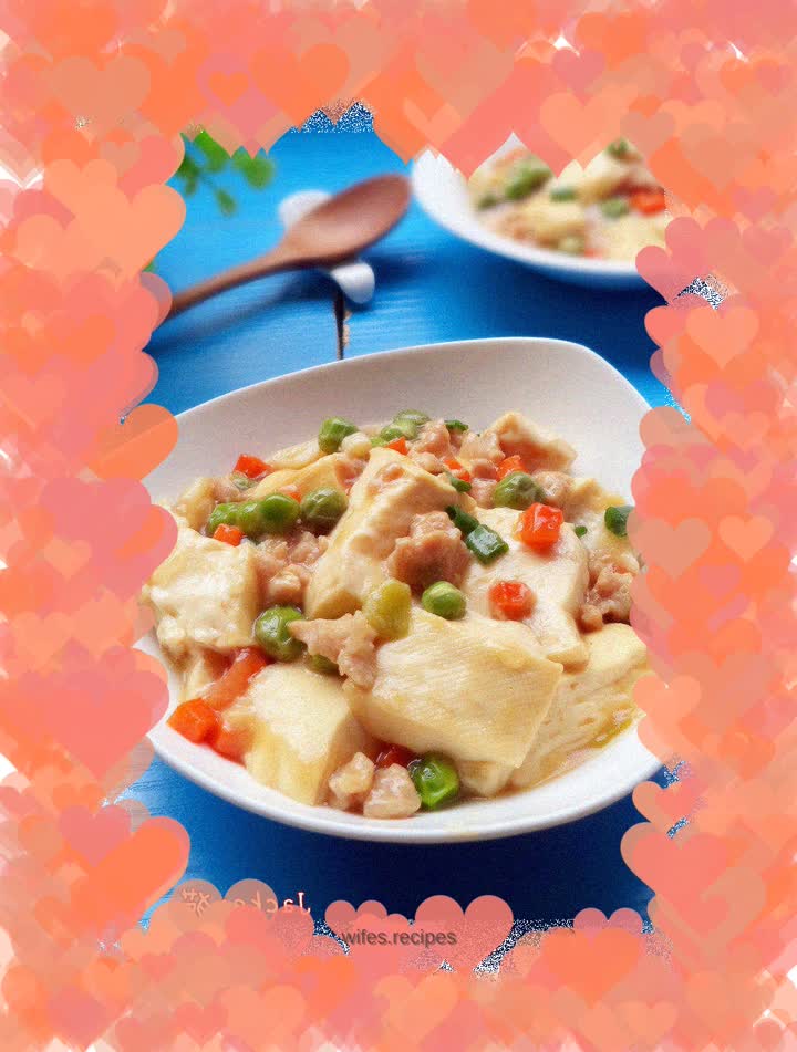 Braised tofu with peas and minced meat