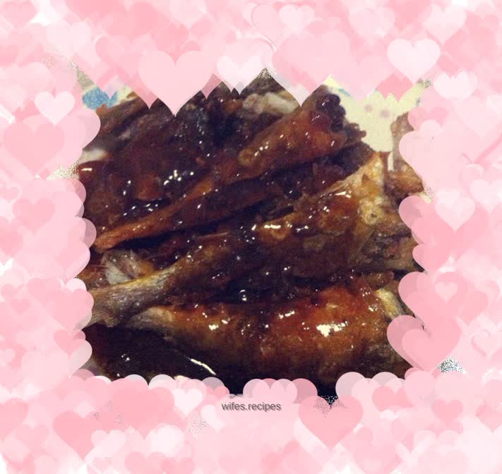 Small yellow croaker with sauce