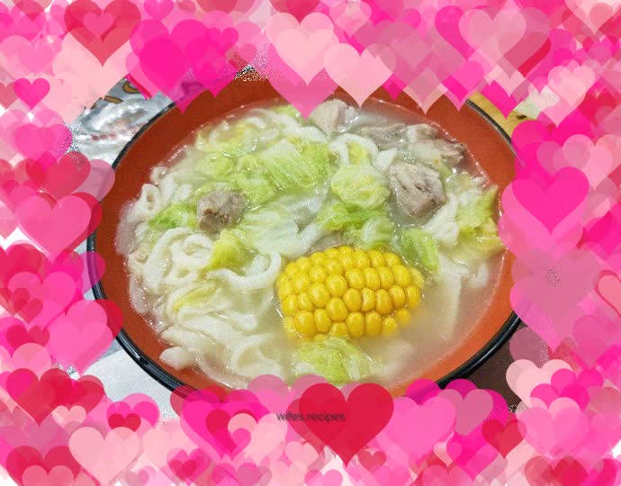 Spare ribs and corn hand-made noodles