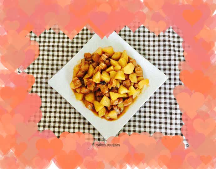 Pork Belly Stewed with Potatoes