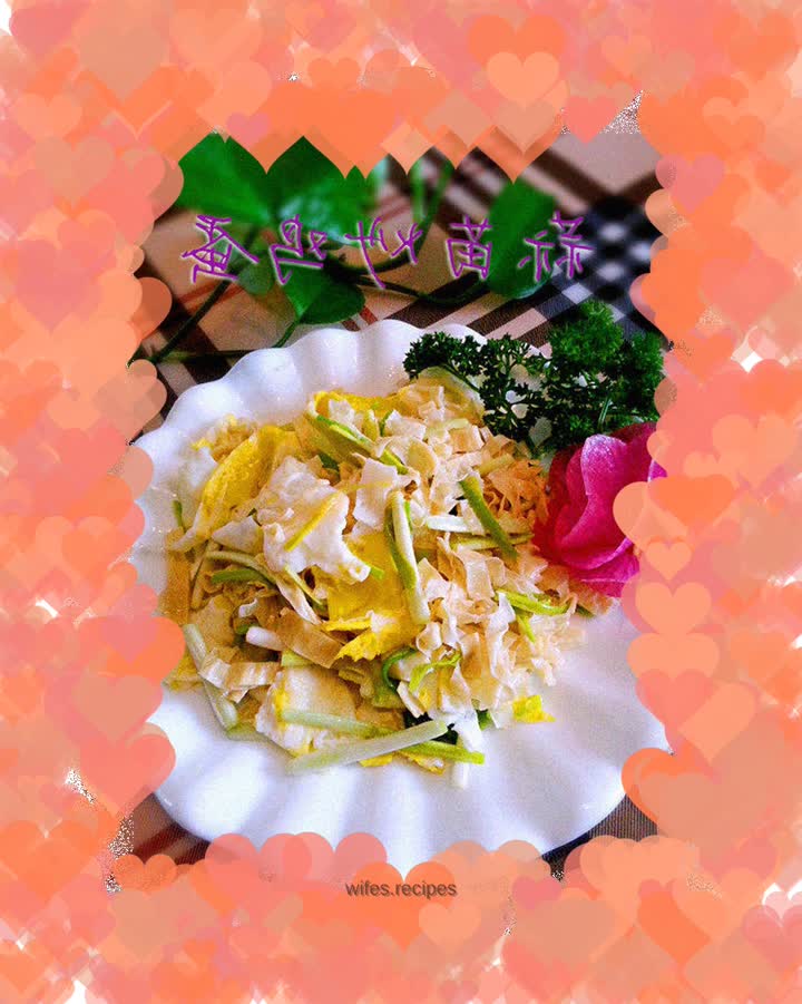 Fried eggs with garlic sprouts