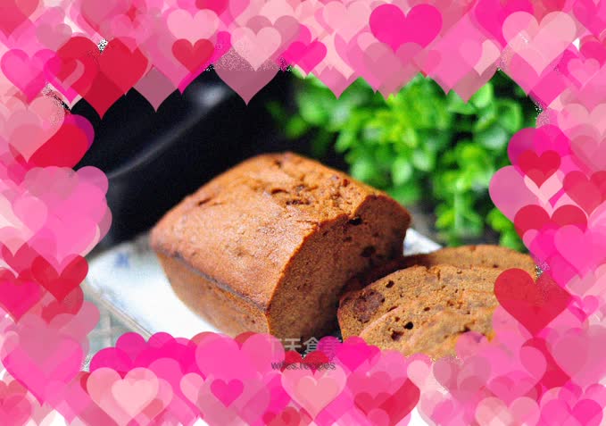 Date Pound Cake