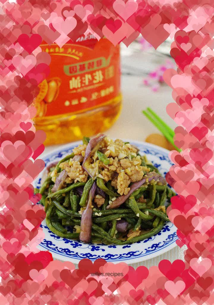 Minced Pork, Eggplant and Long Cowpeas