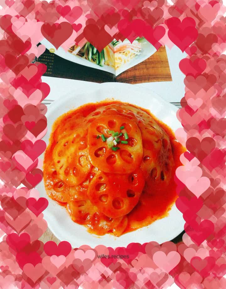 Lotus root slices with tomato sauce
