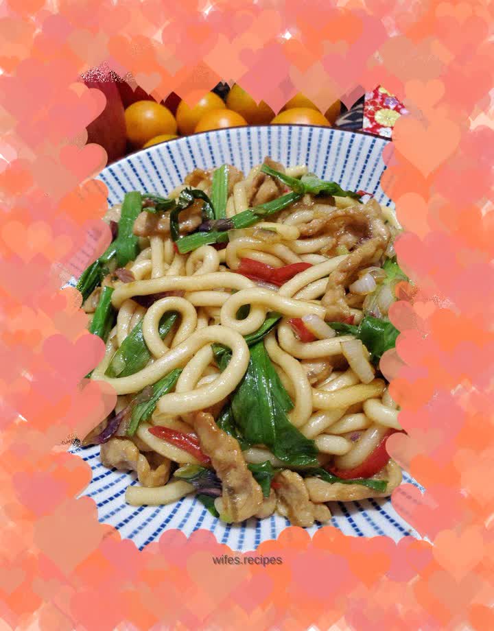 Stir-fried shredded pork and potato noodles