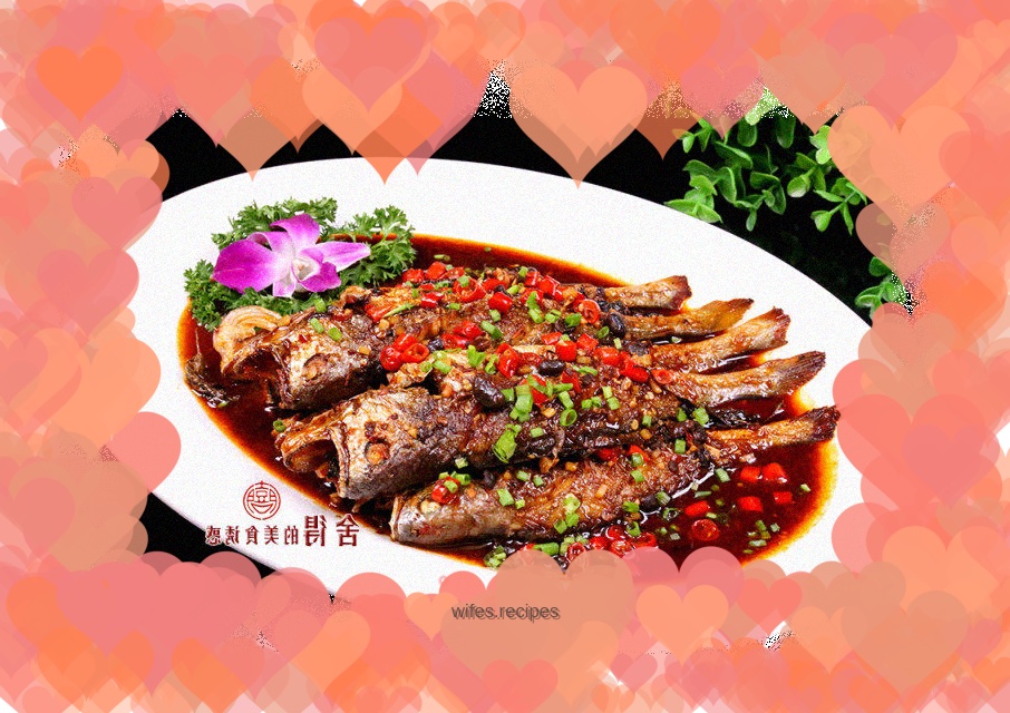 Dry roasted small yellow croaker