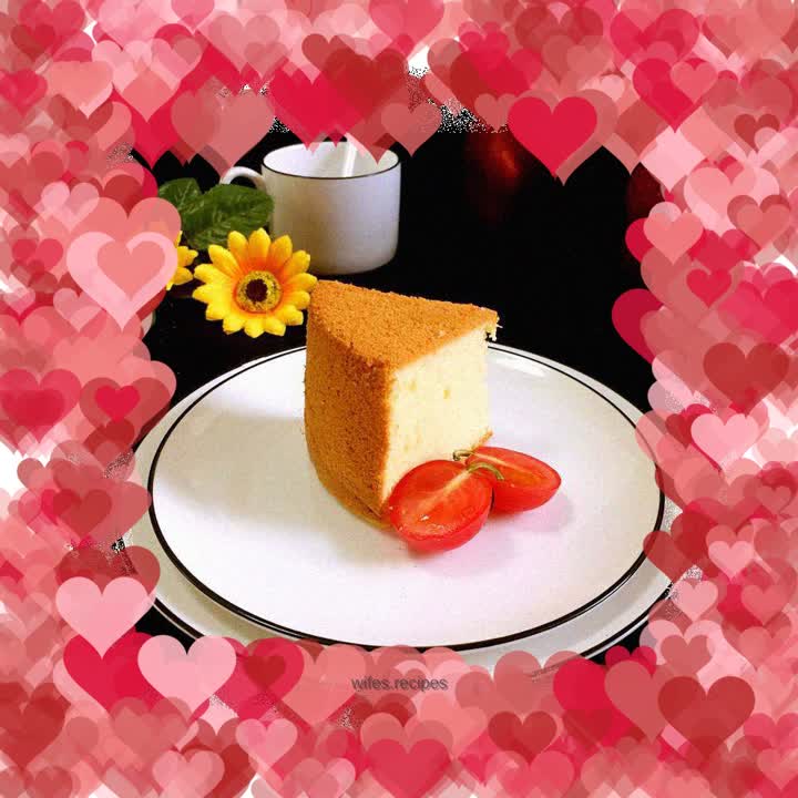 Six-inch chiffon cake