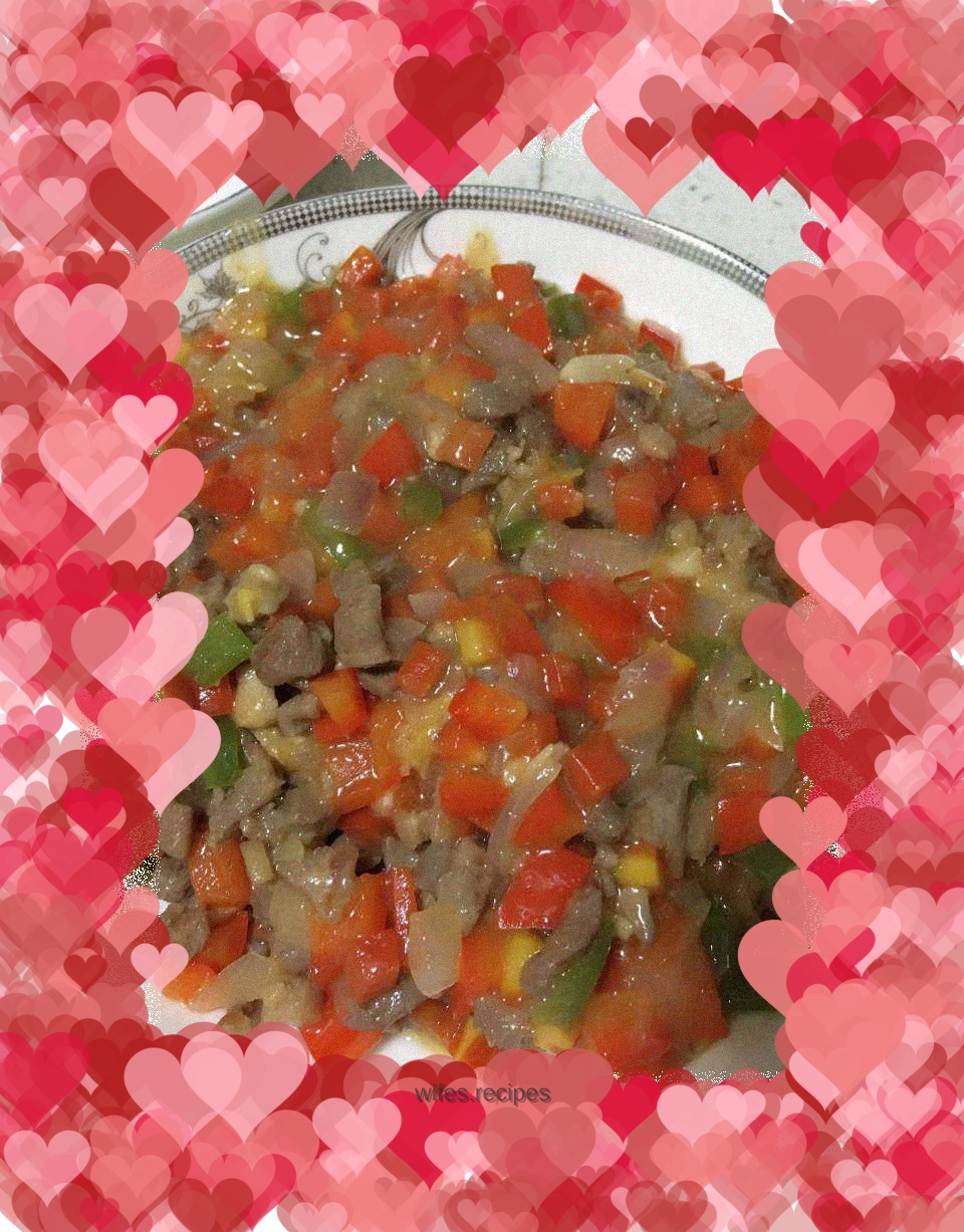 Stir-fried diced chicken with carrots