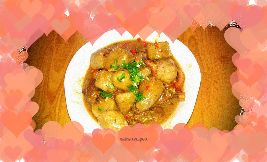 Taro and cuttlefish braised pork ribs