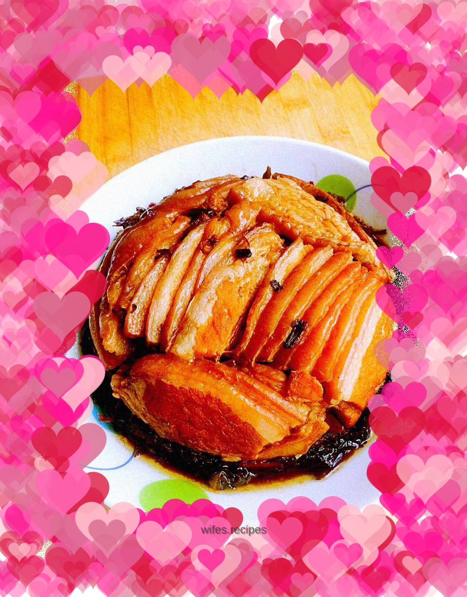 Braised pork with pickled vegetables