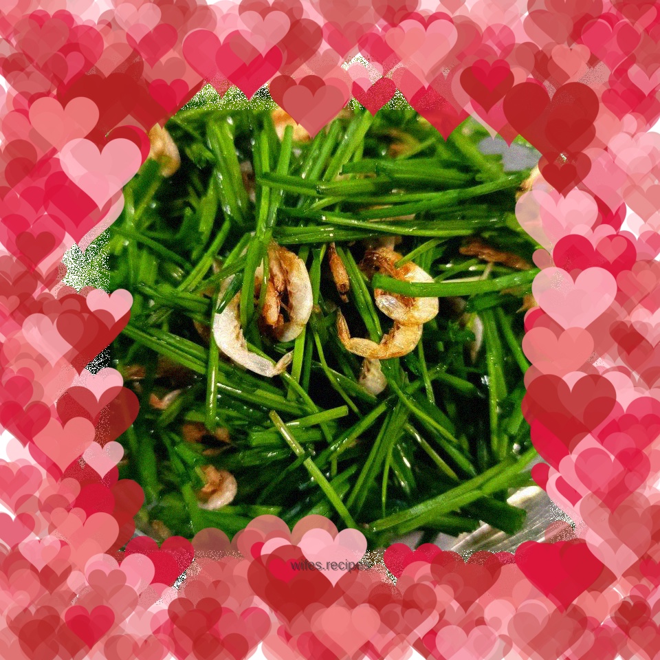 Shrimp skin mixed with green onions