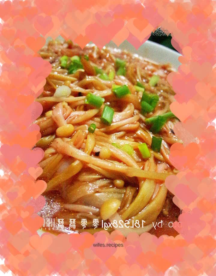 Private Dishes: Enoki Mushrooms in Tomato Sauce