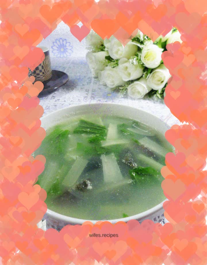 Chinese cabbage and preserved egg soup