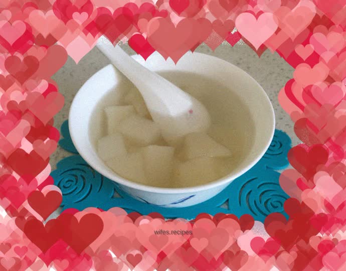 Stewed pears with rock sugar