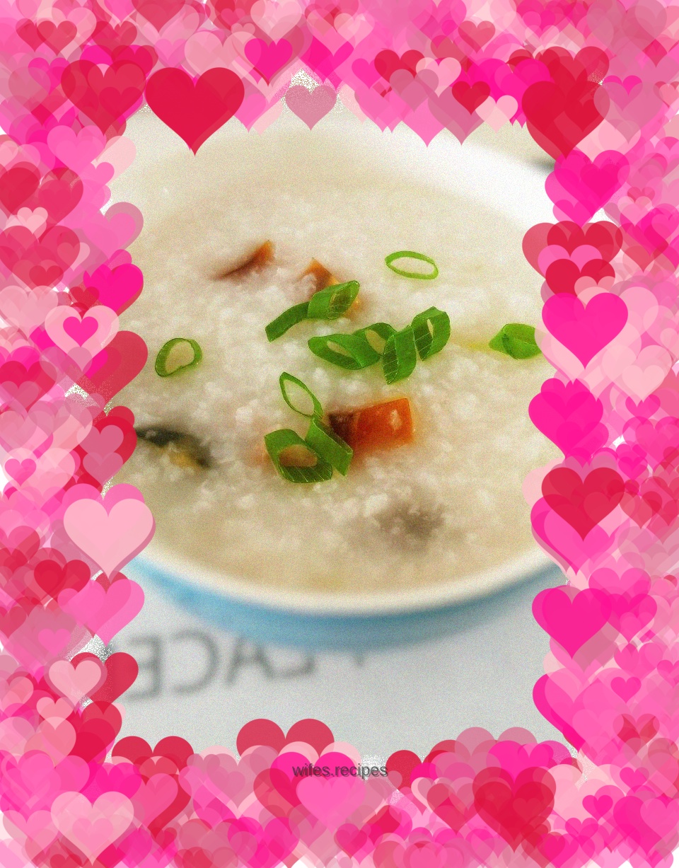 Rice turned into preserved egg and lean meat porridge