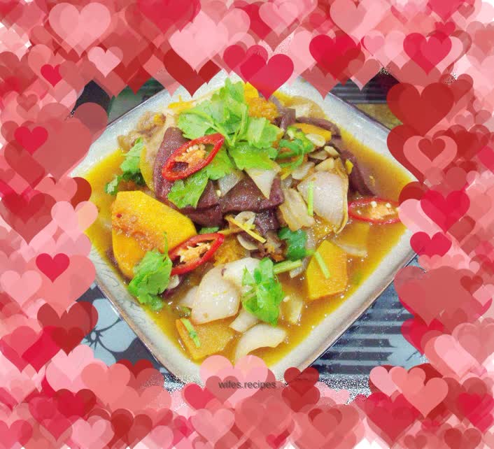 Pumpkin and roasted pig blood