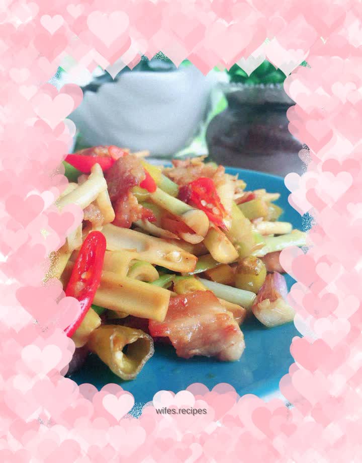 Fried Pork Belly with Bitter Bamboo Shoots