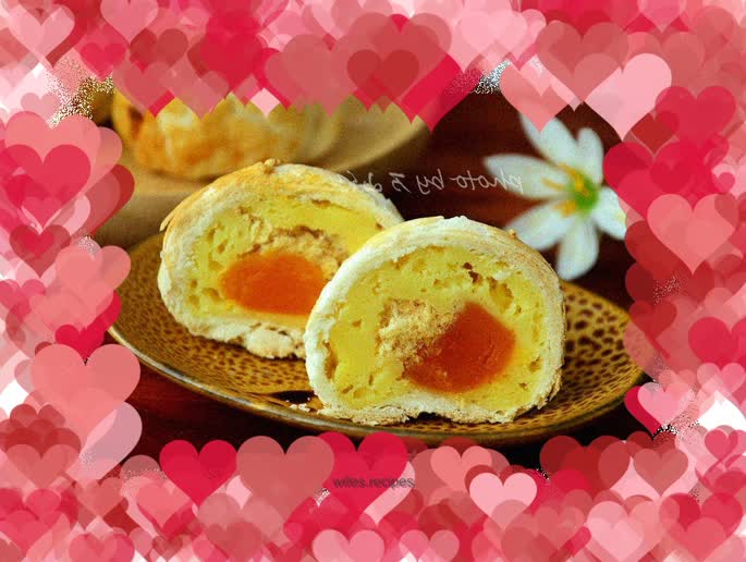 Custard meat floss and egg yolk cake