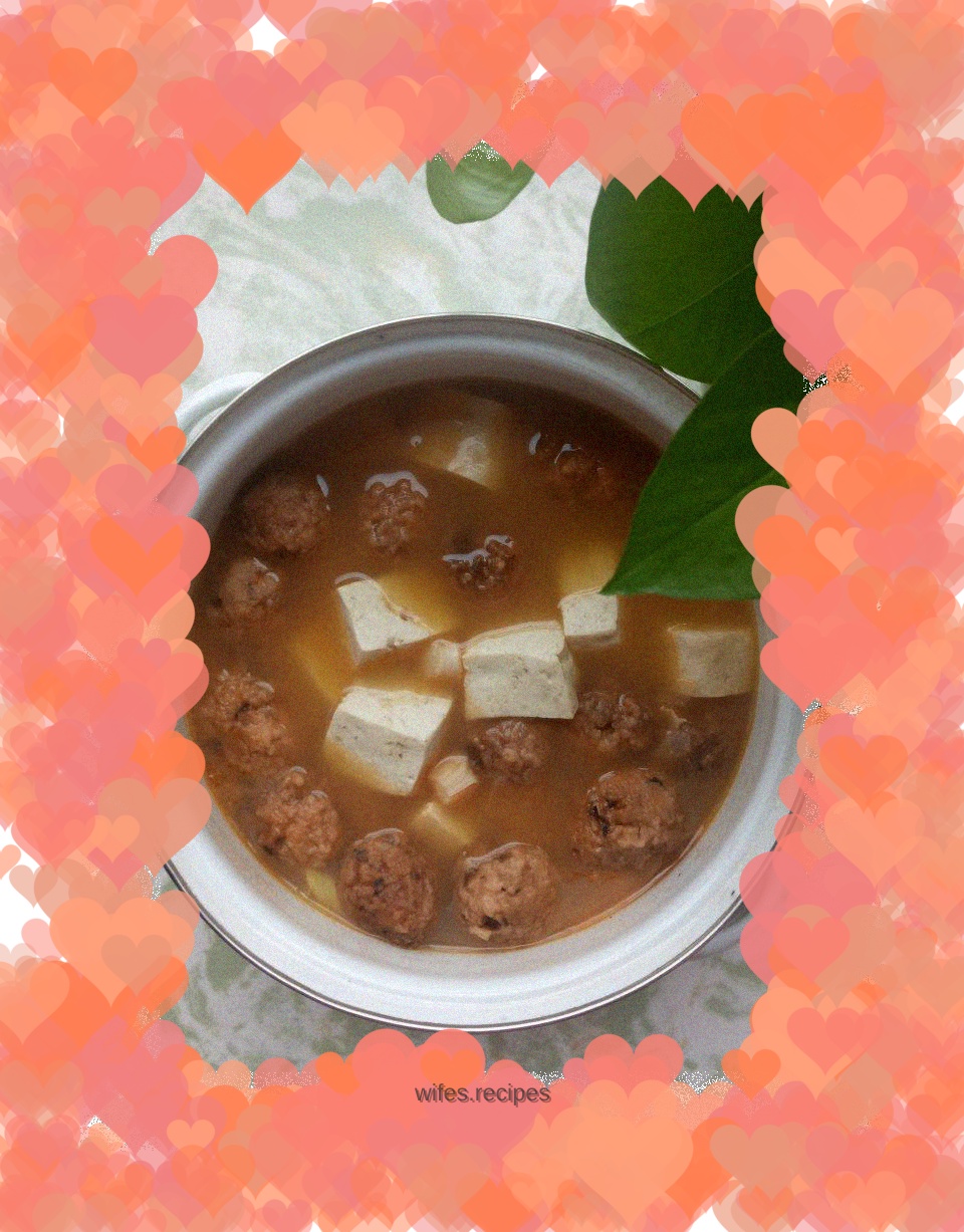 Tofu meatball soup
