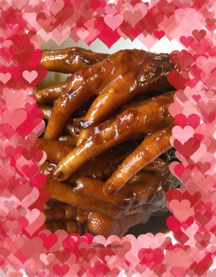 Braised chicken feet