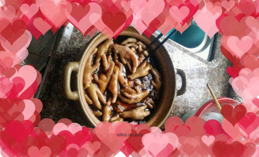 Hawthorn and licorice chicken feet