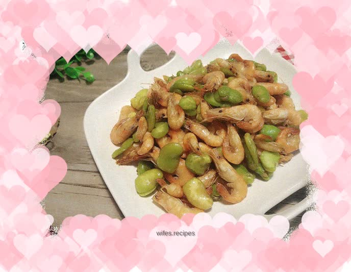 Stir-fried river shrimp with beans and rice