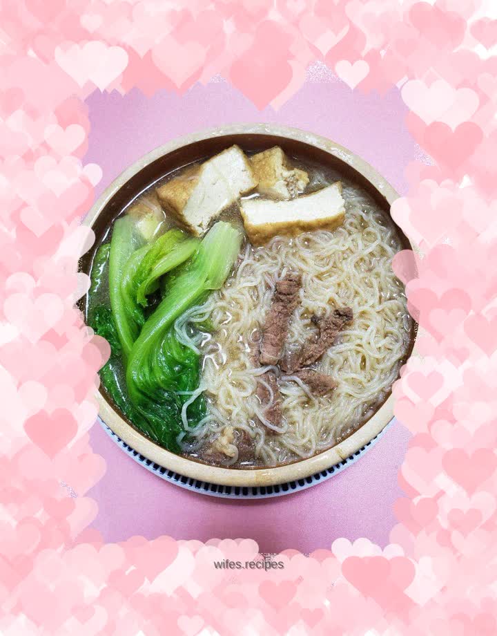 Tofu Pork Sliced Rice Noodles