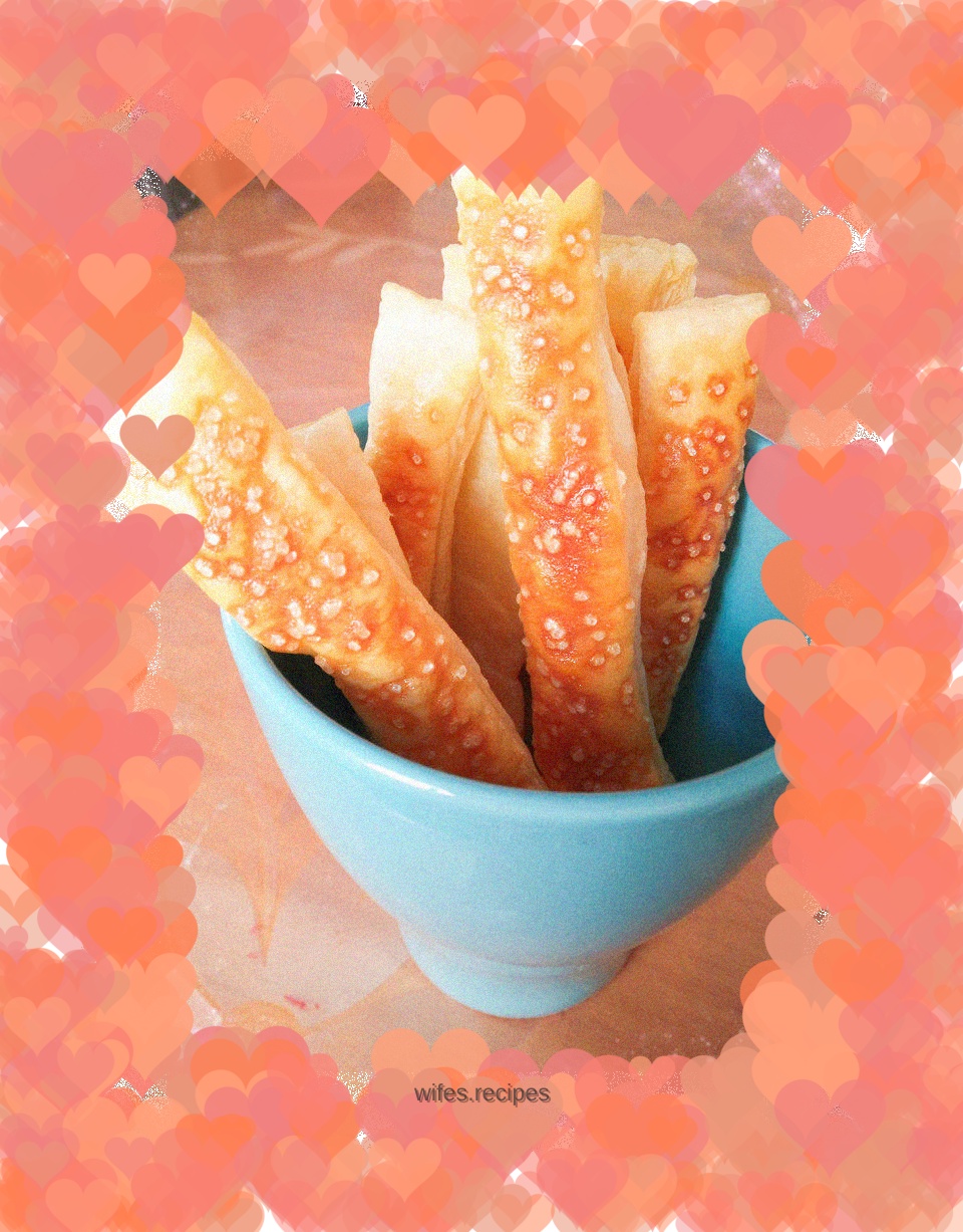 Super simple puff pastry strips