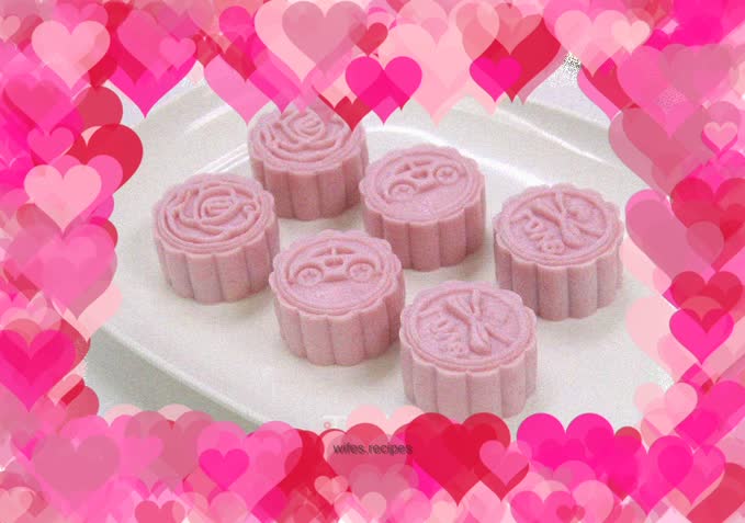 Chestnut Paste Snowskin Mooncake