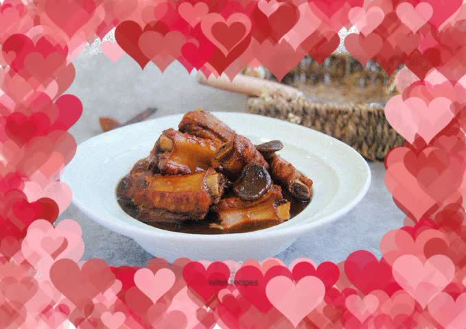 Braised Pork Ribs with Mushrooms