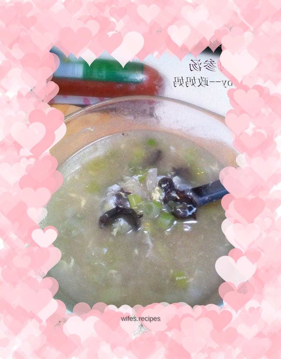 Sea cucumber soup