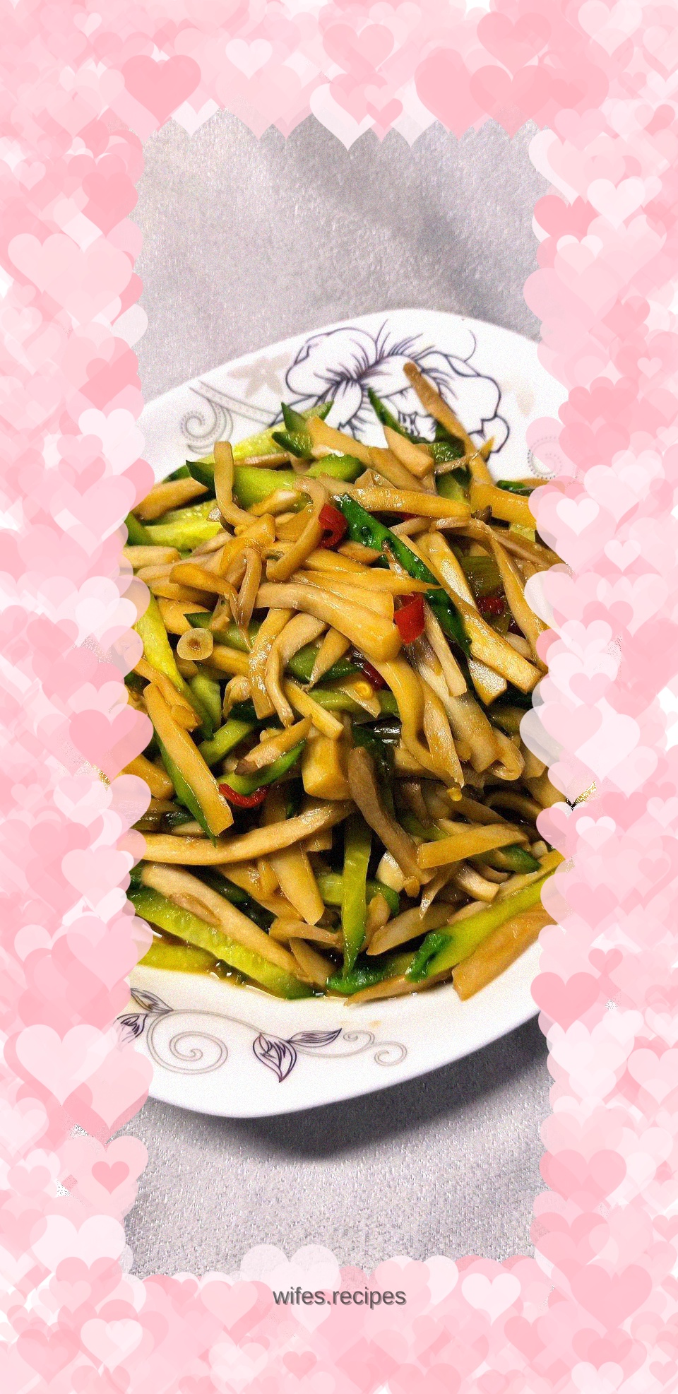 King oyster mushrooms mixed with cucumber