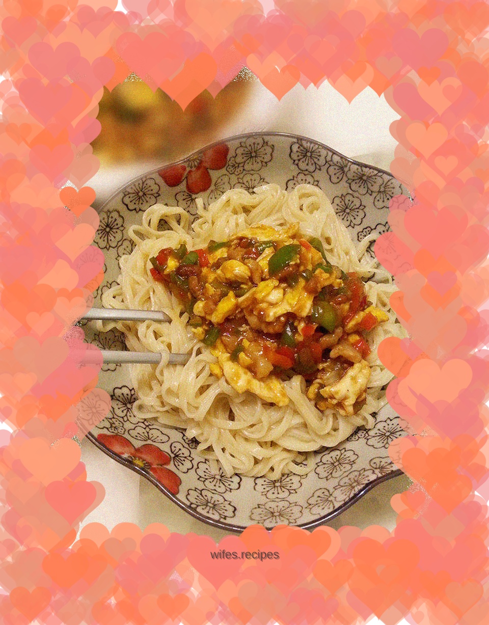 Braised noodles with egg sauce