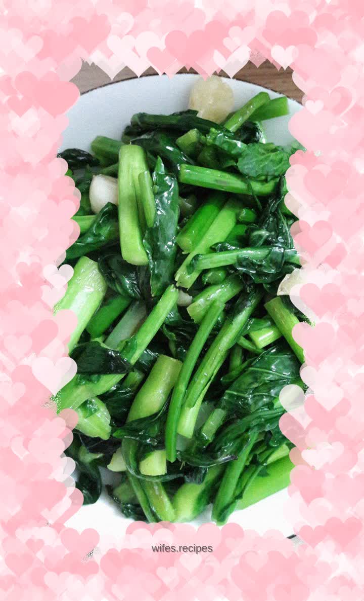 Stir-fried Choy Sum with Garlic