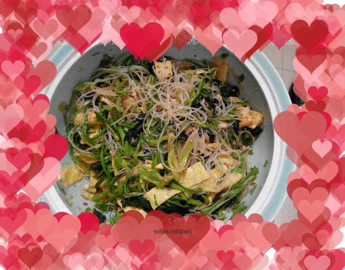 Cold Spinach and Egg Vermicelli