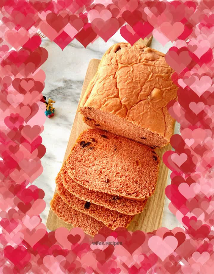 Red yeast raisin bread
