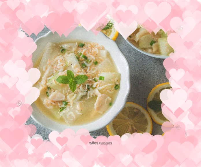 Fresh steamed winter melon to reduce swelling in summer