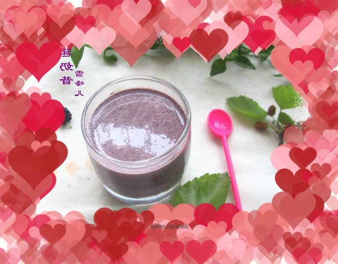 A simple cold drink in summer---Mulberry Naixi