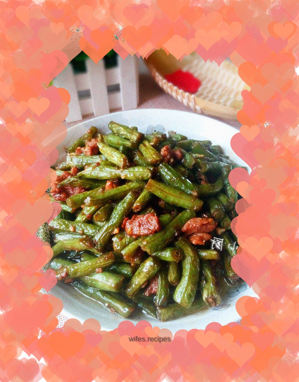 Stir-fried pork slices with beans