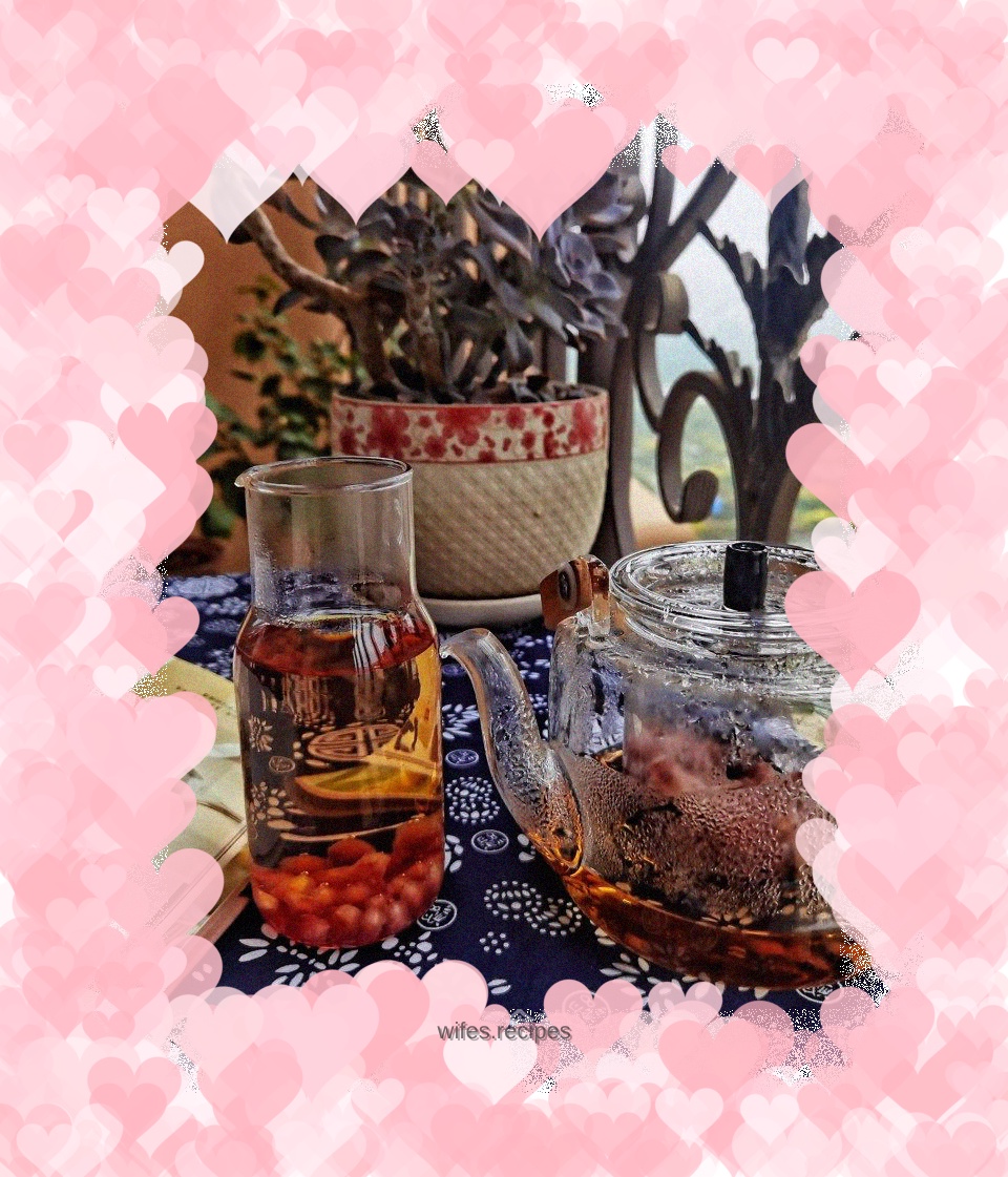 Pomegranate black tea