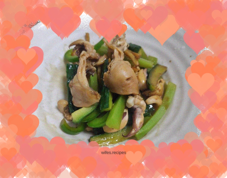 Stir-fried dried cuttlefish with cucumber and green pepper