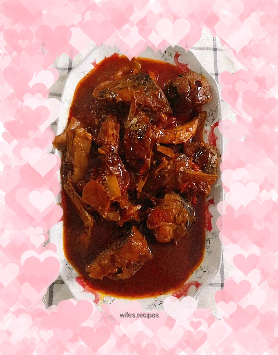 Mackerel in Tomato Sauce