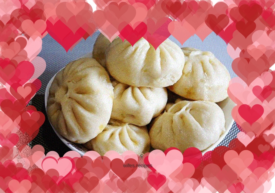 Xianggu meat stuffed buns