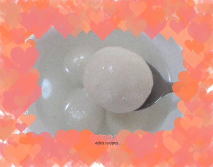 Black sesame glutinous rice balls