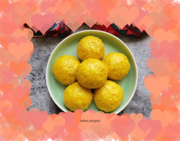 Pumpkin oatmeal steamed buns