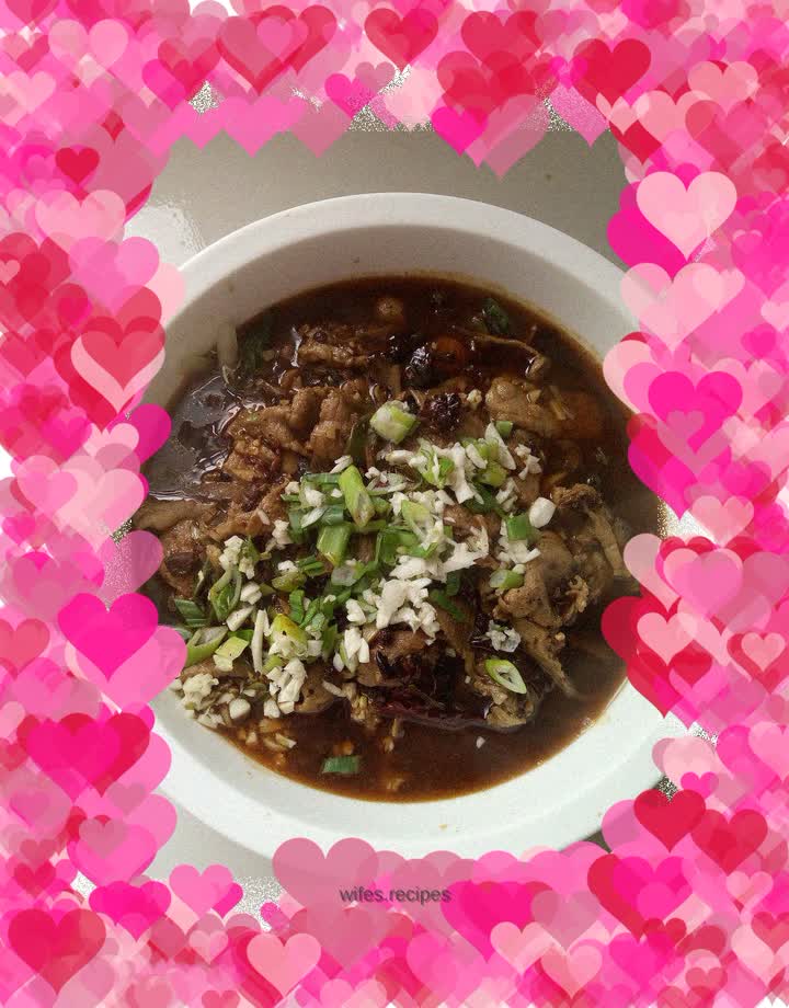 Home-style boiled pork slices