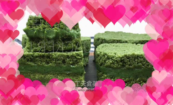 Matcha Crispy Saboull Cookies, the biscuits are crispy and the ganache is silky and tea-flavored, so delicious that you can’t stop eating them.